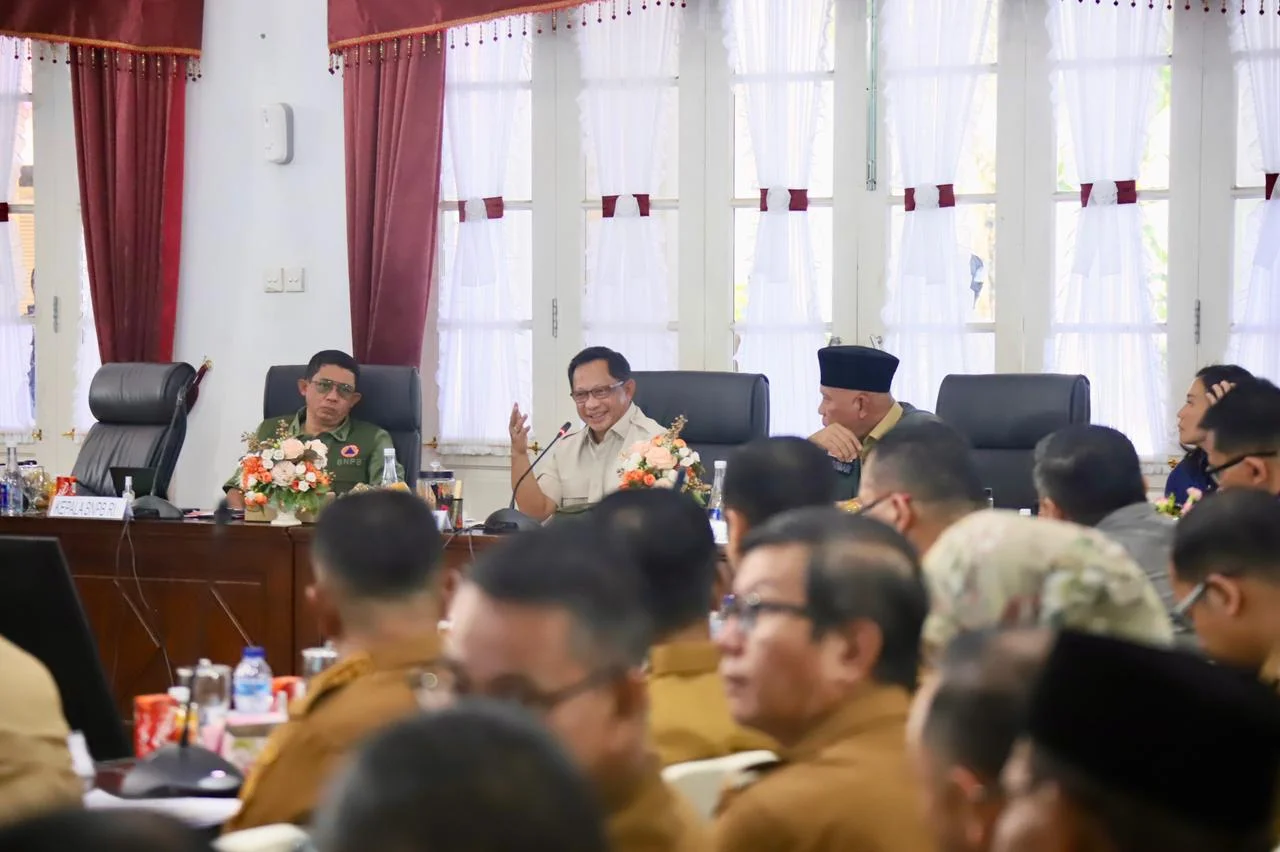 Mendagri Kumpulkan Kepala Daerah Se-Sumbar, Himpun Masukan Percepatan Penanganan Pascabencana